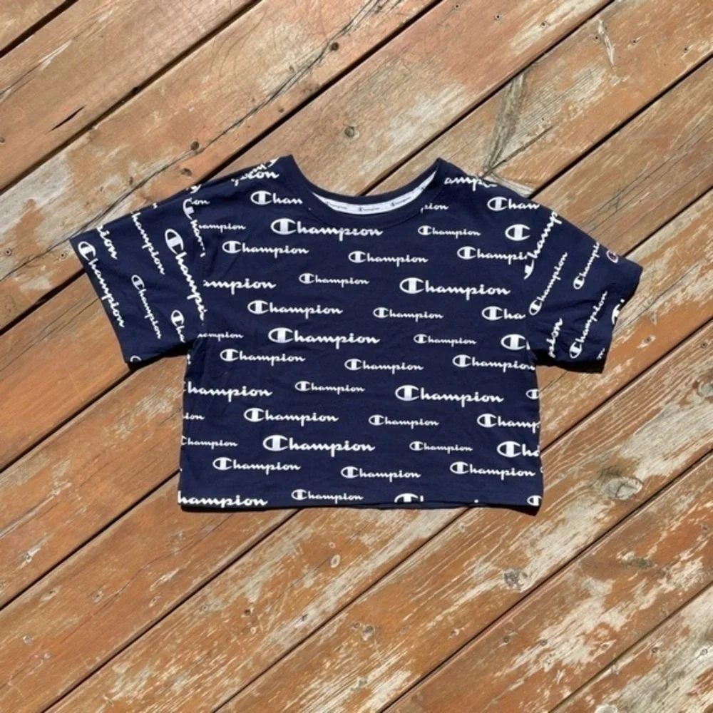 Champions Navy Logo Crop Top - Picture 4 of 13